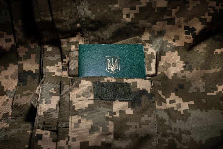 чи беруть на війну з судимістю